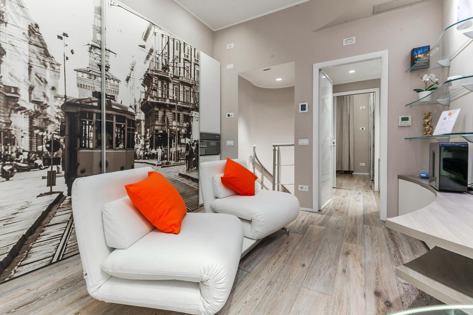 Orange M3 Duomo 12 Min Apartment Milan