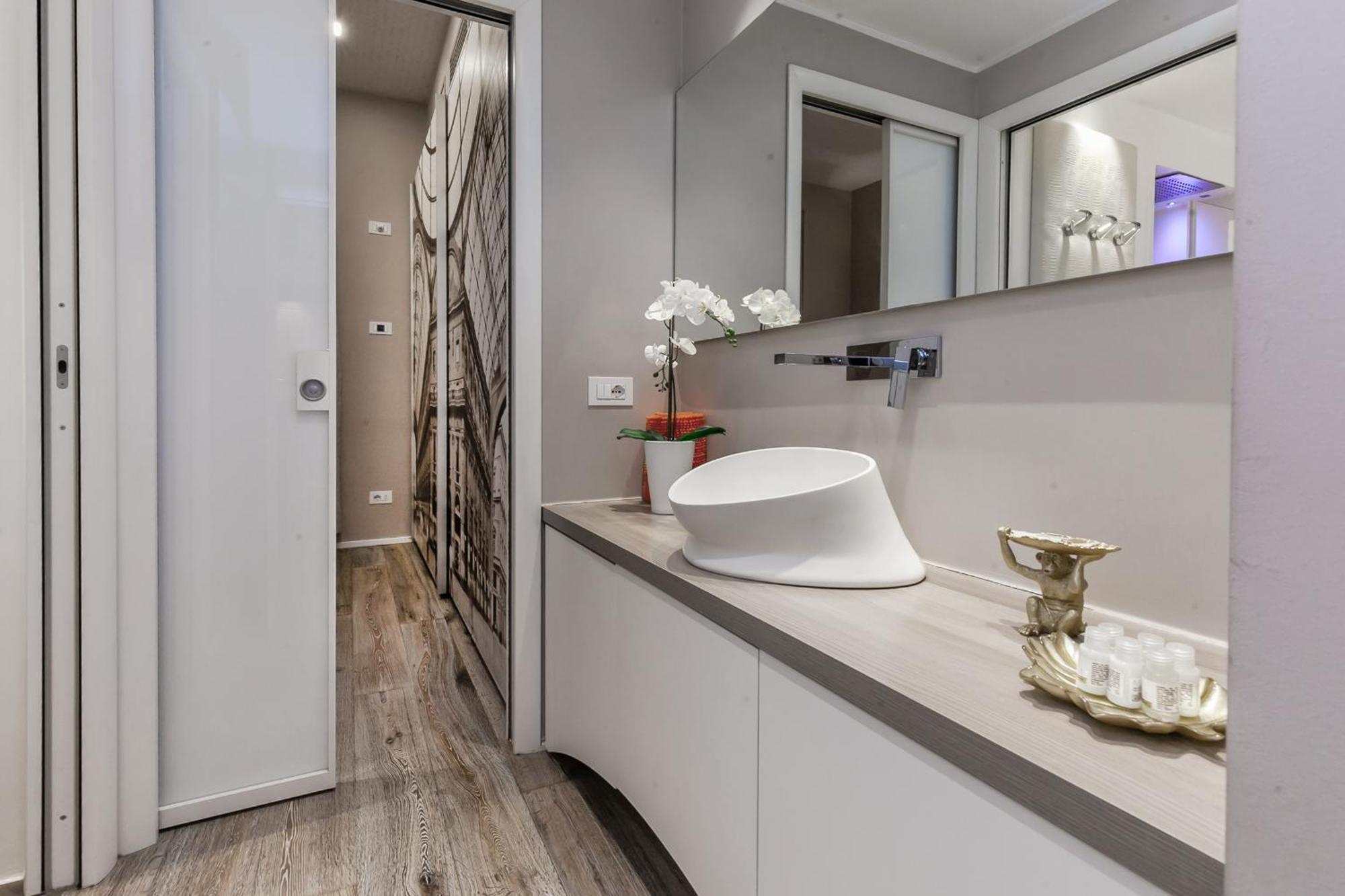 Orange M3 Duomo 12 Min Apartment