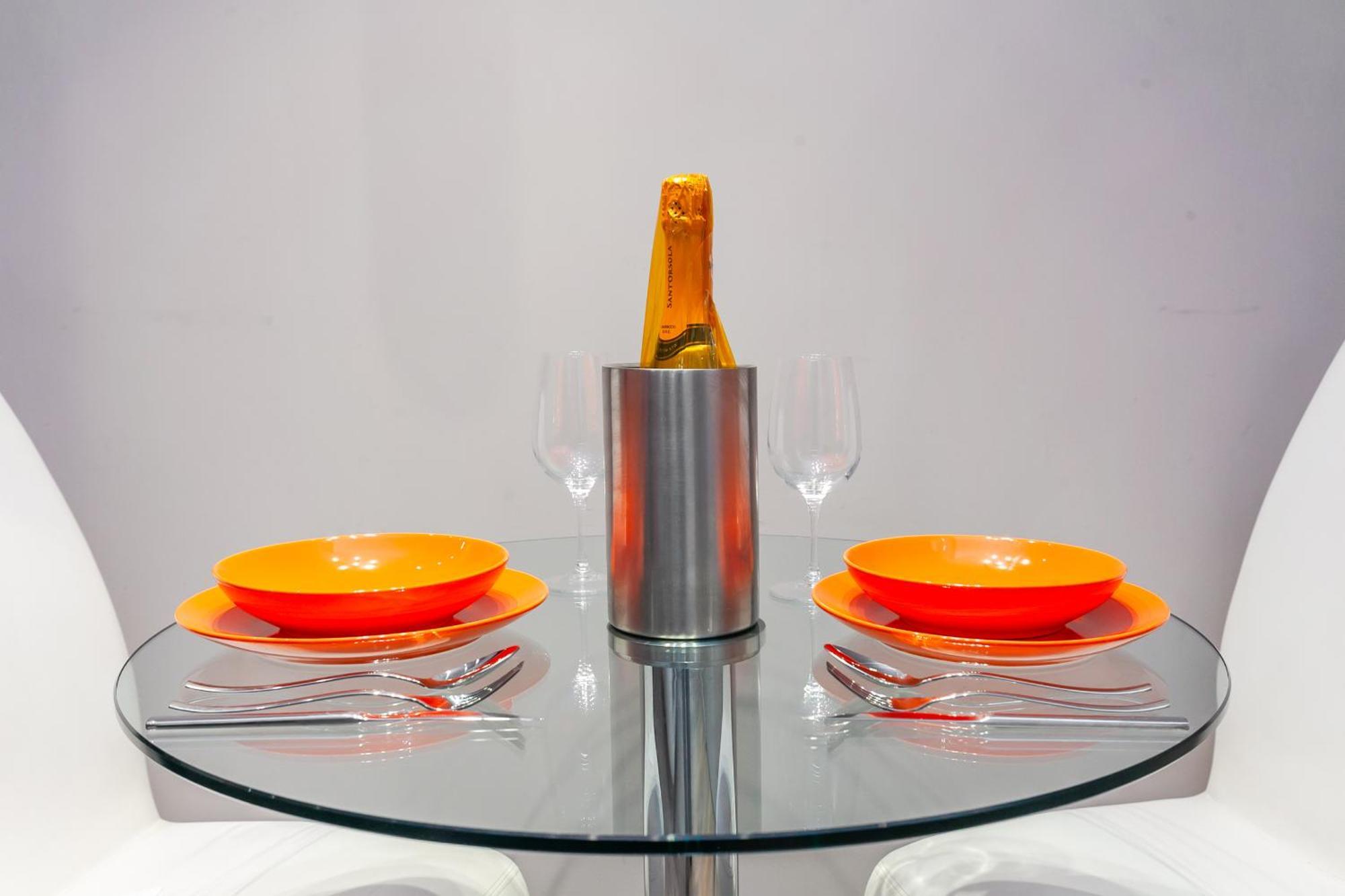 Apartment Orange M3 Duomo 12 Min Mailand