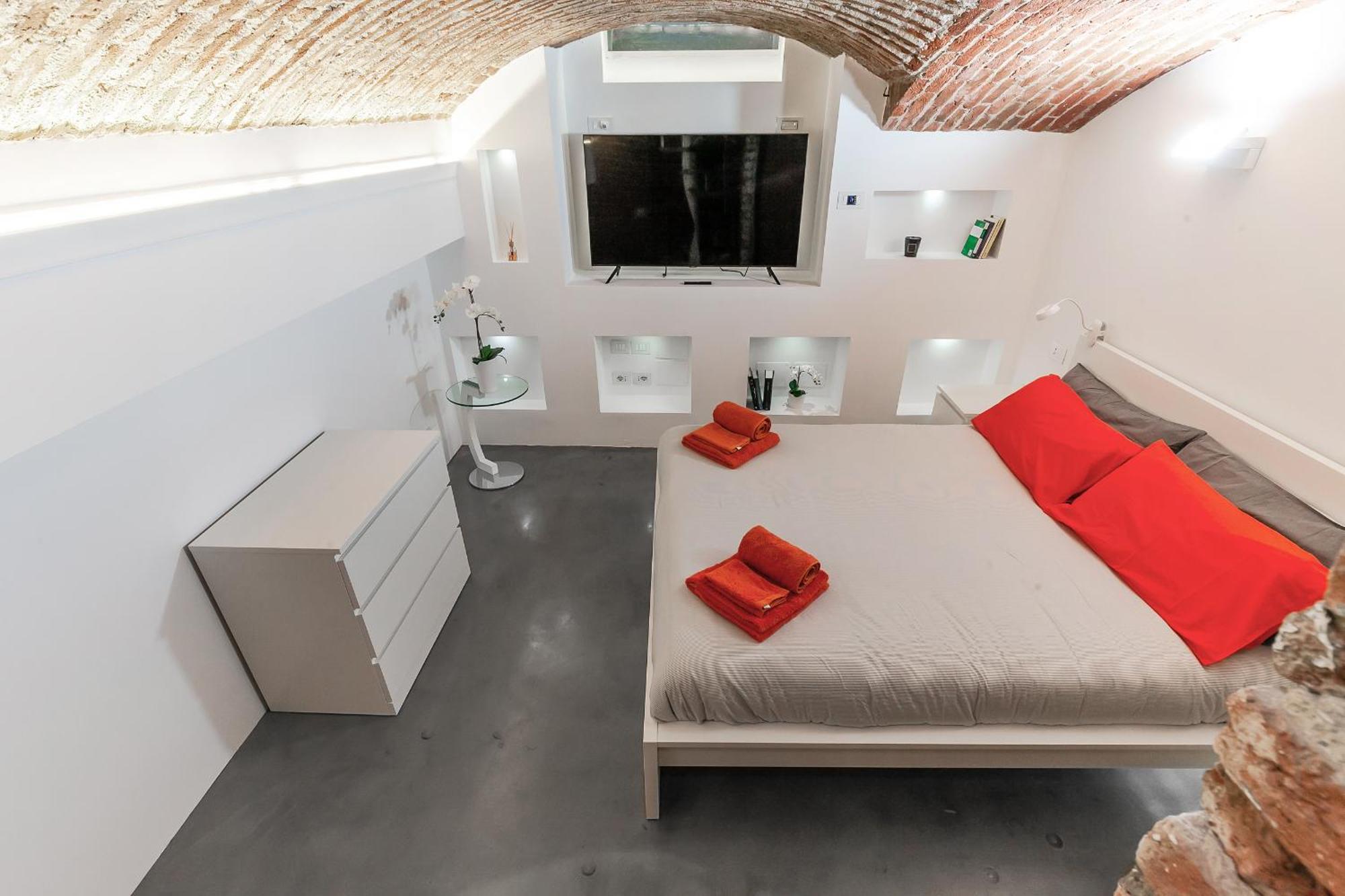 Orange M3 Duomo 12 Min Apartment Mailand