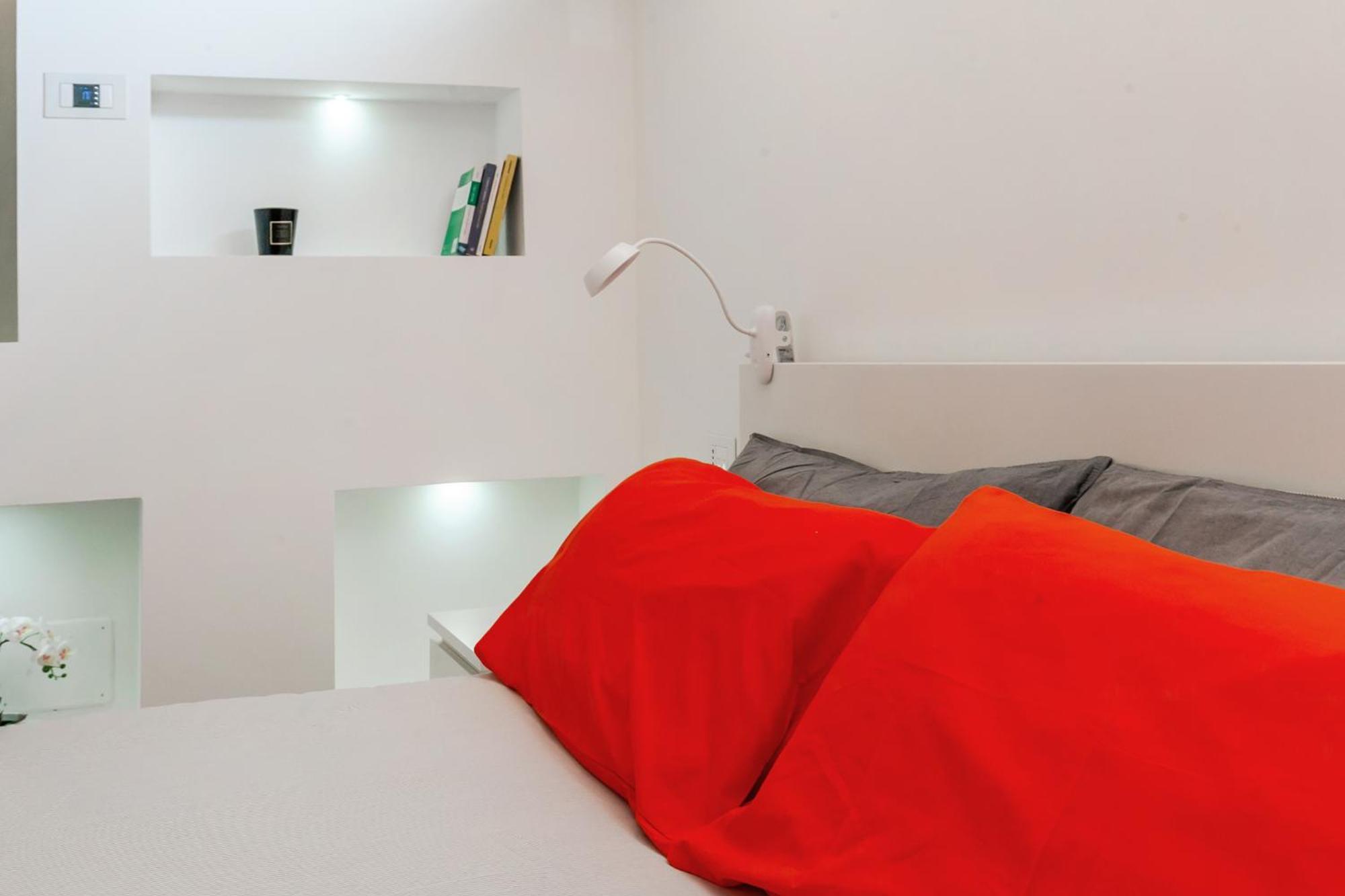 Apartment Orange M3 Duomo 12 Min Mailand